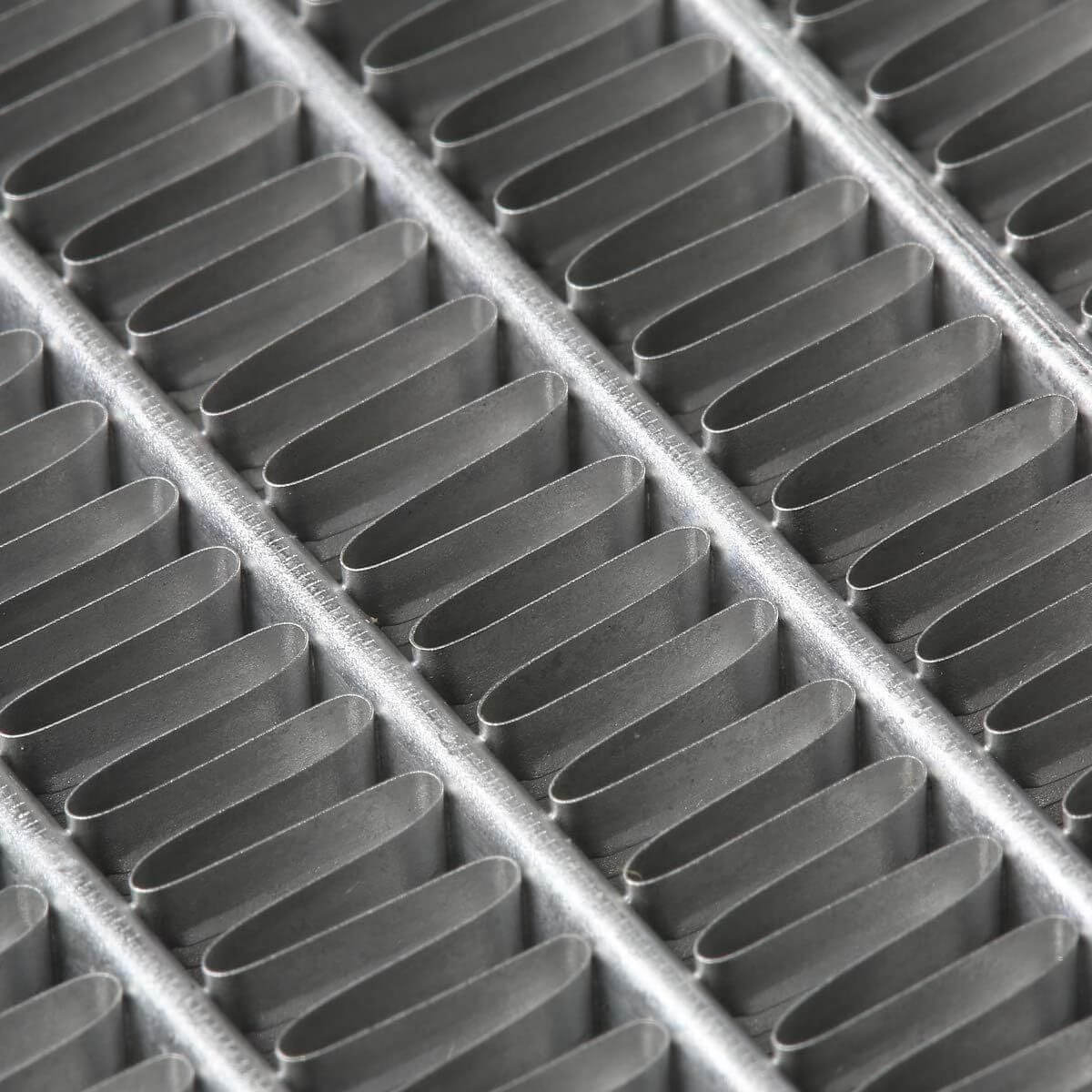 Aluminum Core Radiator 5.0L 5.7L 7.4L