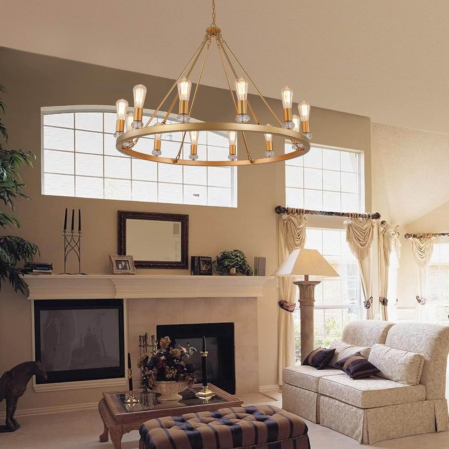 Gold Metal Round Luxury 12-Light Chandelier