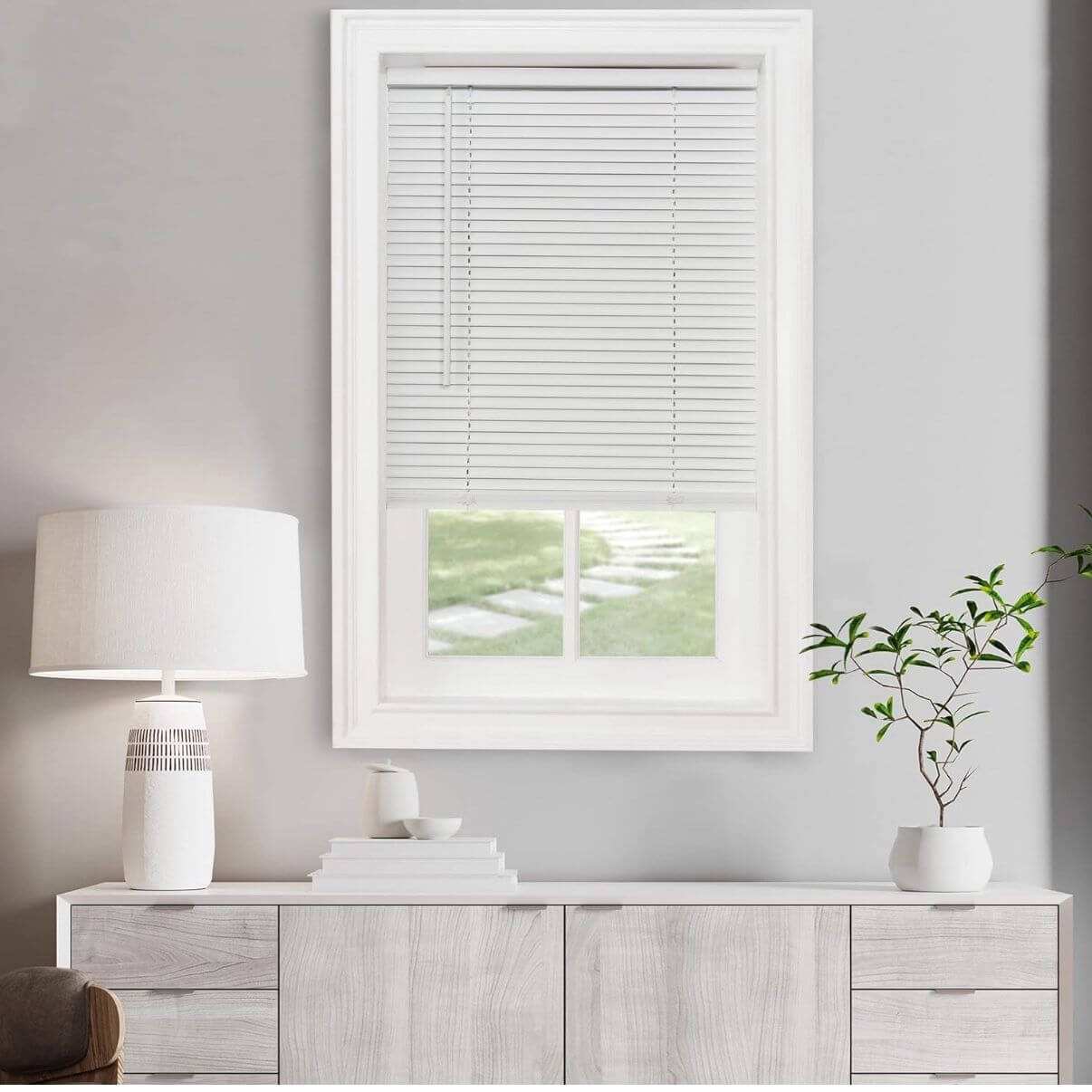 https://images.offerup.com/-4LlWai8_2O0YckbUwuCyBVTOVw=/1206x1206/95ec/95ecaa7b940e46159608fbec44219bf0.jpg