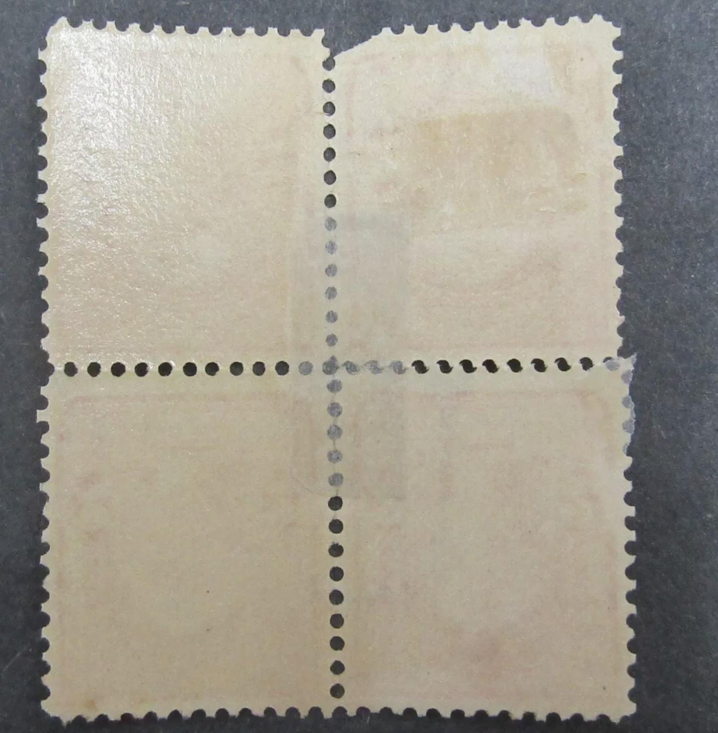 Block of 4 US Stamp # 319 Commemorative Series of 1902 George Washington Red 2 Cents Mint Original Gum Hinged Catalog Value 150