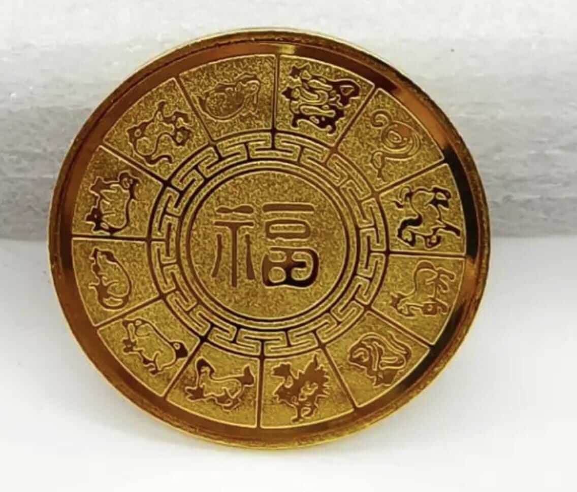 2025 Intricate Detail Snake Year Zodiac Red Envelope Colorful Gold Commemorative Coin