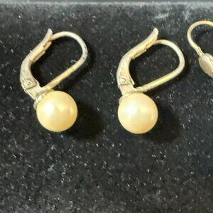 Vintage Pearl Silver Dangle Teardrop Earrings